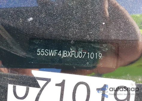 2015 Mercedes-Benz C 300 из США, поврежденный, VIN 55SWF4JBXFU071019